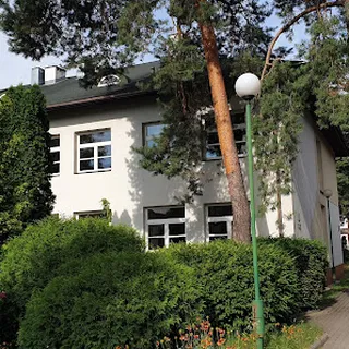 Przedszkole Specjalne Nr 2 Dla Dzieci Niesłyszących Słabosłyszących Z Niepełnosprawnością Ruchową Z Niepełnosprawnością Intelektualną W Stopniu Umiarkowanym Lub Znacznym Z Autyzmem W Tym Z Zespołem Aspergera Oraz Z Niepełnosprawnościami Sprzężo image 2