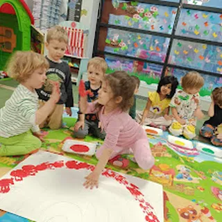 Klub Dziecięcy  Zielona Żyrafa image 2