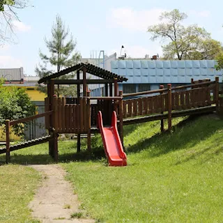 Przedszkole Miejskie Nr 4 Pod Kasztanem image 1