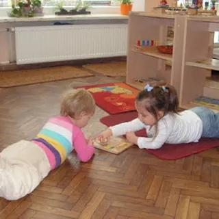 ŻŁOBEK MONTESSORI image 2