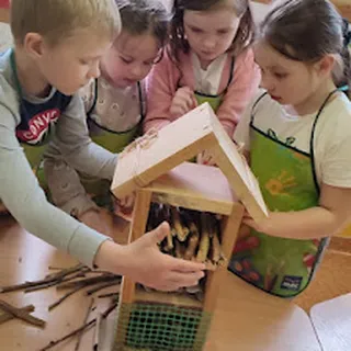 Przedszkole Językowo-Artystyczne Kraina Marzeń image 3