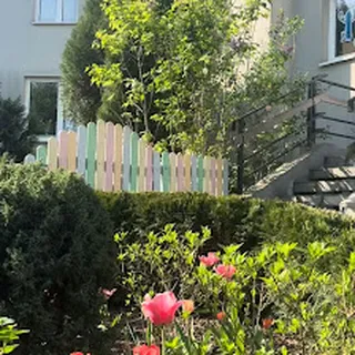 DWUJĘZYCZNO-PROZDROWOTNE PRZEDSZKOLE NIEPUBLICZNE KOLOROWE KREDY image 1