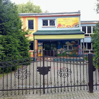 PRZEDSZKOLE ARTYSTYCZNO-TEATRALNE "DOROTKA 2" image 2