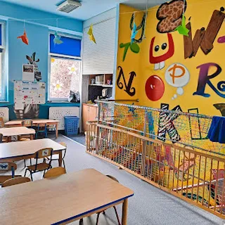 Akademia Kinder Centrum image 2