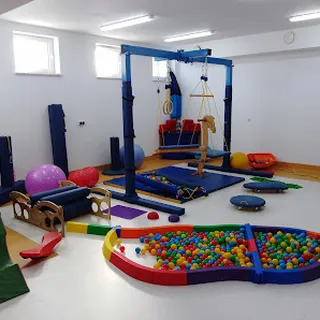 PRZEDSZKOLE INTEGRACYJNE SASANKA image 3