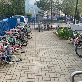 PRZEDSZKOLE NR 352 image 1
