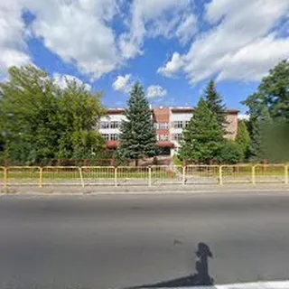 ZESPÓŁ SZKÓŁ W STALACH PRZEDSZKOLE W STALACH image 1