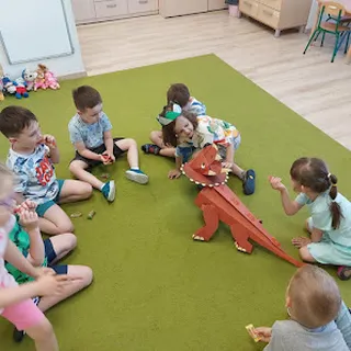 Przedszkole Niepubliczne Mali Podróżnicy image 1