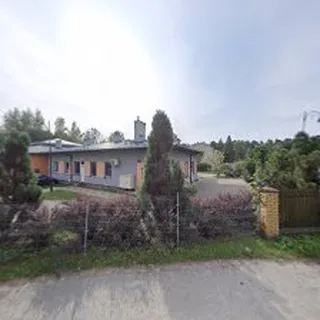 PRZEDSZKOLE SAMORZĄDOWE W GARBATCE-LETNISKU "POD SOSNOWĄ SZYSZKĄ" image 2
