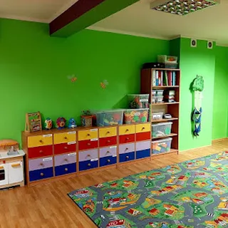 INTEGRACYJNE PRZEDSZKOLE NIEPUBLICZNE "ZACZAROWANY OŁÓWEK" image 4