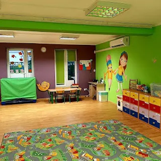INTEGRACYJNE PRZEDSZKOLE NIEPUBLICZNE "ZACZAROWANY OŁÓWEK" image 1