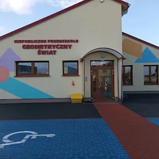 NIEPUBLICZNE PRZEDSZKOLE GEOMETRYCZNY ŚWIAT W JAROCINIE image 2