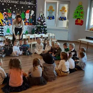 Dorota Chołody Przedszkole I Klub Dziecięcy Smyk W Bożympolu Małym image 1