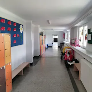 Samorządowy ŻłobekMAŁE MISIE image 1