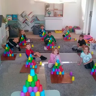 Niepubliczny Punkt Przedszkolny Akademia Mistrzów Zabawy image 1