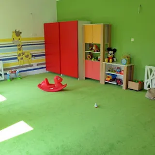 Klub Dzieciecy Uniwersytet Maluszka image 2