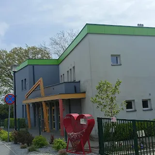 PRZEDSZKOLE W PIASKU W ZESPOLE SZKOLNO-PRZEDSZKOLNYM W PIASKU image 1