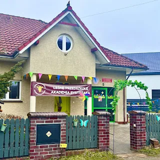 Leśne Przedszkole Akademia Bystrzaka image 2