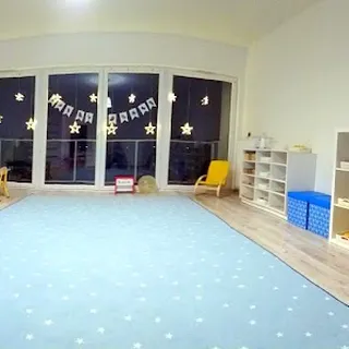 PUNKT PRZEDSZKOLNY TĘCZA MONTESSORI image 1