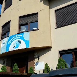KORALIKI - PRZEDSZKOLE MONTESSORI image 1