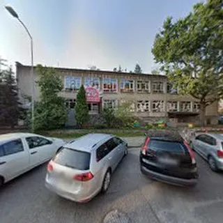 PRZEDSZKOLE NR 4 Z ODDZIAŁAMI INTEGRACYJNYMI IM. PSZCZÓŁKI MAI W GRYFINIE image 1