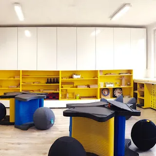 NO BELL PRZEDSZKOLE MONTESSORI image 1