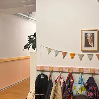 NIEPUBLICZNY PUNKT PRZEDSZKOLNY NIEBIESKIE SKRZYDŁA MONTESSORI image 2