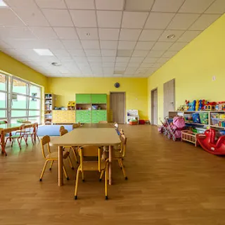 PRZEDSZKOLE W SKROBOWIE image 2