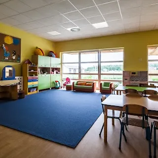 PRZEDSZKOLE W SKROBOWIE image 1