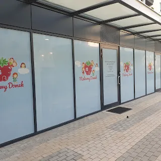 Żłobek Niepubliczny "Malinowy Domek" image 1