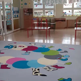 Publiczne Przedszkole Akwarelka W Nowych Osinach image 2