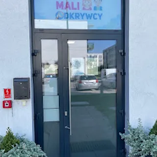 Mali odkrywcy  żłobek rozbudzający ciekawość świata image 2