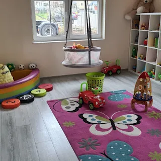 Żłobek Niepubliczny " Domek Jezioraczka3" image 3