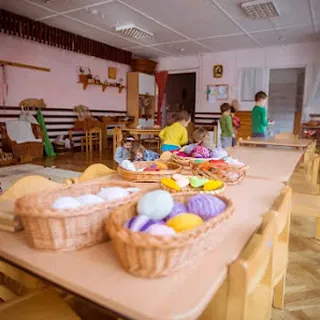 POD SKRZYDŁAMI image 1