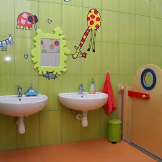 PRZEDSZKOLE ... JAK Z BAJKI image 3