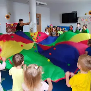 ŻŁOBEK SKAKANKA image 2
