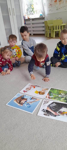 PUNKT PRZEDSZKOLNY- "SENSORYCZNO-TERAPEUTYCZNY LEŚNA AKADEMIA" - zdjęcie 1