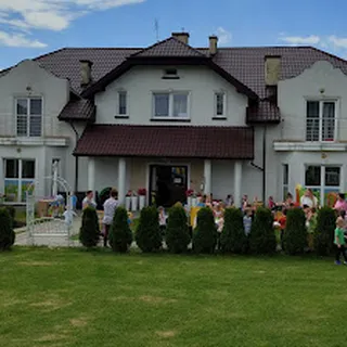 UNIWEREK MALUCHA Niepubliczne Przedszkole im. św. Jana Pawła II image 2