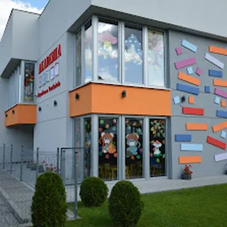 KLUB DZIECIECY AKADEMIA SMYKA image 1