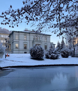 Niepubliczne Przedszkole Domek Przedszkolaka Montessori - zdjęcie 1