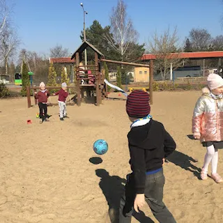 POZNAŃ BRITISH INTERNATIONAL SCHOOL image 3
