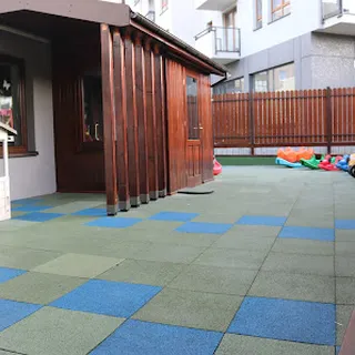 PRZEDSZKOLE NIEPUBLICZNE KĄCIK ŚWIATA image 5
