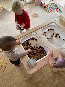 WIOSKA NA ZACISZU - zdjęcie 1