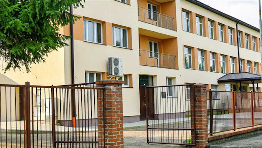 GMINNE PRZEDSZKOLE W DĘBOWCU - zdjęcie 1