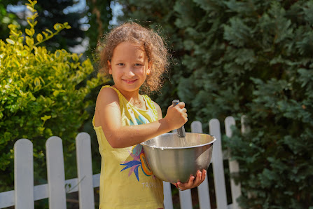 PRZEDSZKOLA POMARAŃCZOWA CIUCHCIA SP. Z O.O. SPÓŁKA KOMANDYTOWA - zdjęcie 1