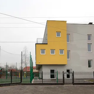 NIEPUBLICZNE PRZEDSZKOLE KOLOROWE KREDKI - miniatura 2