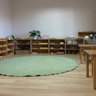 Przedszkole Niepubliczne English Montessori Institute image 1