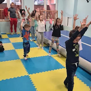 HAPPY KIDS Niepubliczne Przedszkole Językowo  Sportowe i Żłobek image 1
