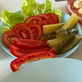 Niepubliczny Żłobek Tajemniczy Ogród Leśne Smyki - miniatura 3