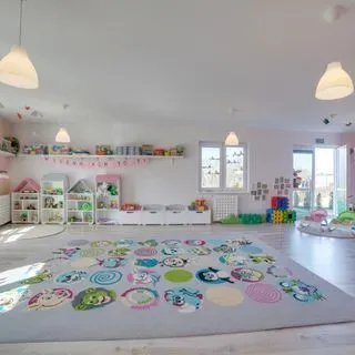 Żłobek i Przedszkole AKADEMIA MALUCHA - Kalinowa - miniatura 2